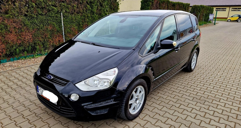 Ford S-Max cena 29900 przebieg: 239000, rok produkcji 2011 z Gniezno małe 191